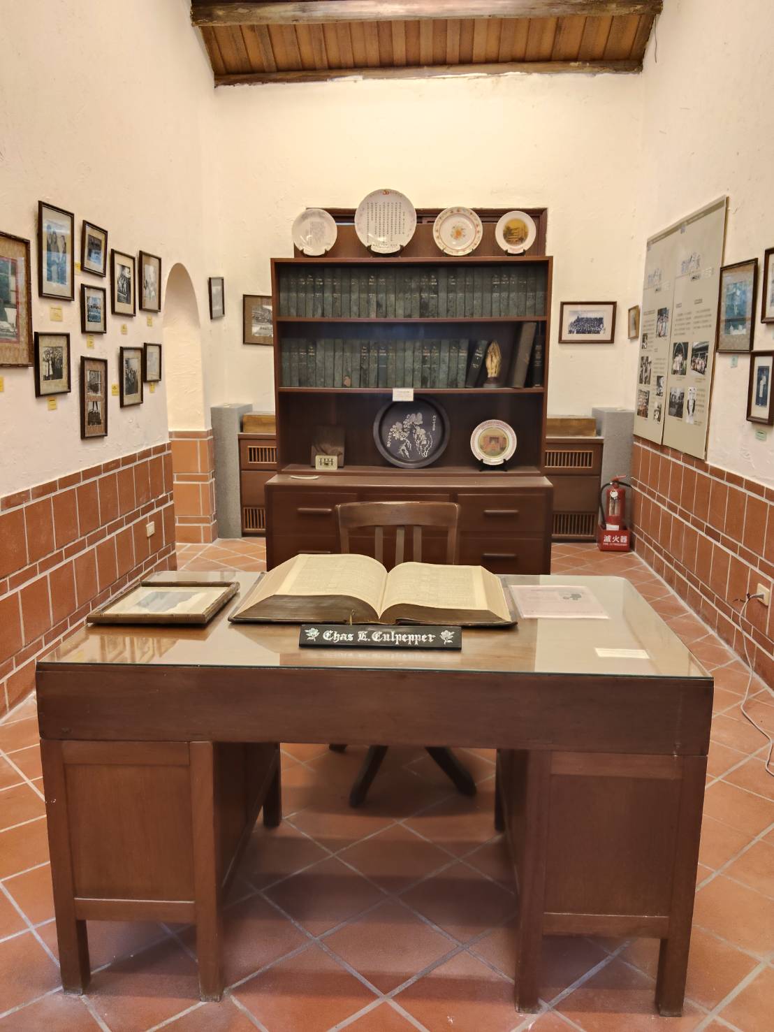 本校校史展覽室(一)